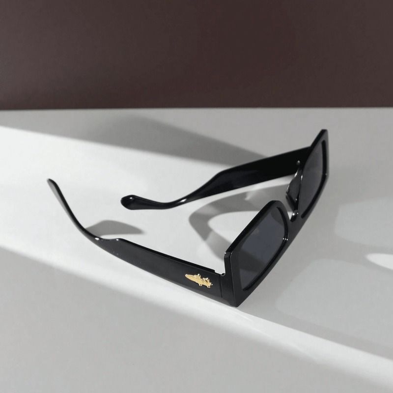 Fashion Vintage Style Glasses UV Protection Polycarbonate Lens Frame, Retro Square Eyewear for Climbing, Hiking, and_voghion.com