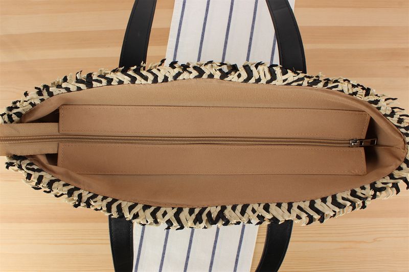 Borse da donna One Piece Drop Shipping Nuova borsa intrecciata in corda di paglia bicolore Borsa a tracolla alla moda per pendolari di grande capacità Borsa a secchiello con cestino di verdure_voghion.com