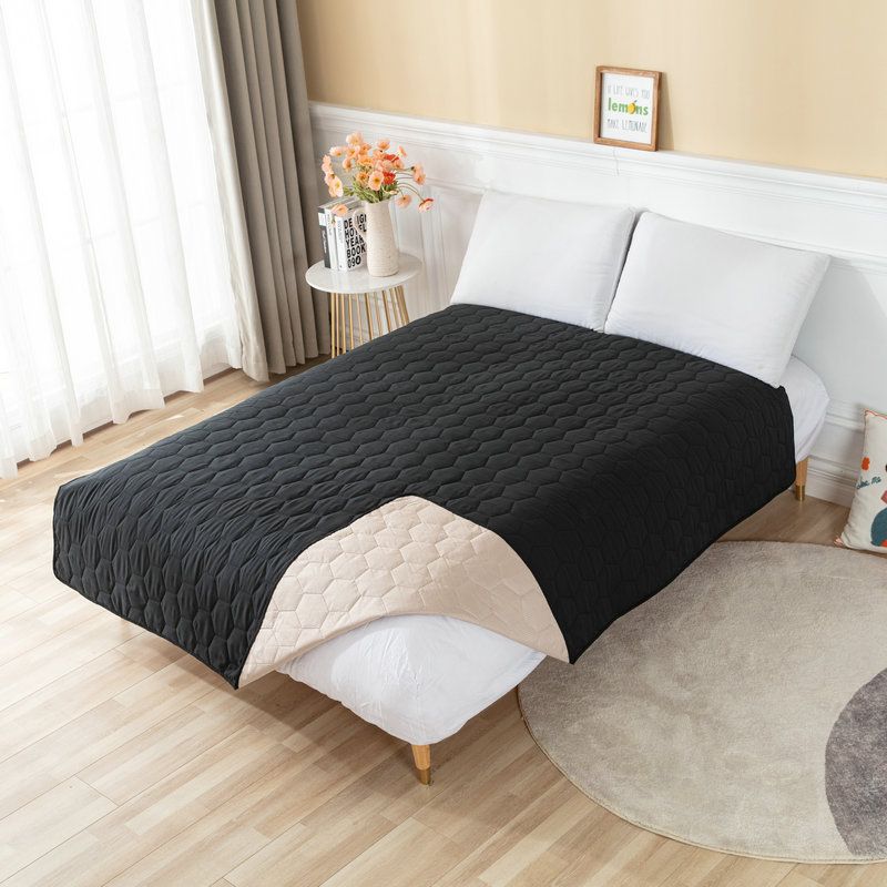Extra großer, wasserdichter Matratzenschoner – rutschfester Haustierbettbezug für Hunde und Sofas (waschbar und geruchsabweisend)_voghion.com