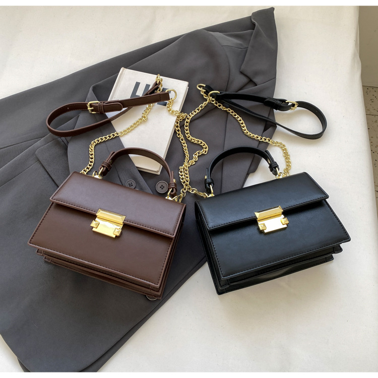 2023 Autumn/winter Square Lock Mini Parent-child Crossbody Cross Dressing Lipstick Mobile Phone Small Square Women's Bag_voghion.com