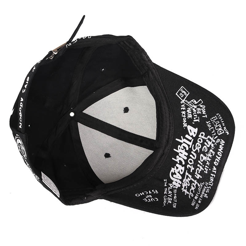 Korean Version of The Graffiti Personality Baseball Tide Men and Women Casual Wild Black Shade Curved Eaves Cap Sun_voghion.com