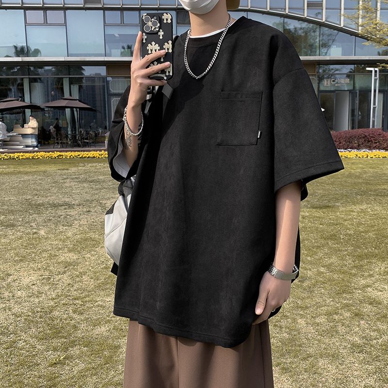 Schwarzes kurzärmeliges, dünnes, atmungsaktives 5-Zoll-T-Shirt für den Sommer 2024 für Herren, strapazierfähiges, lockeres Freizeit-T-Shirt mit Tasche_voghion.com