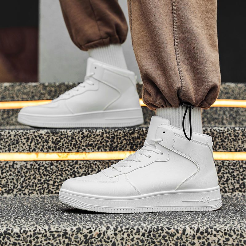 Jesenske i zimske visoke, moderne korejske sportske cipele za 2024., nove muške ležerne, svestrane bijele cipele za muškarce_voghion.com