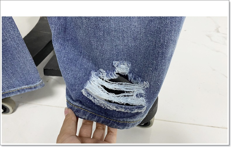 Women's Wash Ripped Loose Straight Jeans_voghion.com