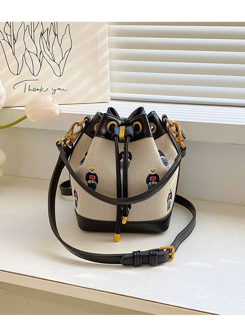 Bolsas femininas fonte fábrica bolsa nova moda bolsas para mulheres nicho bolsa de ombro mensageiro_voghion.com