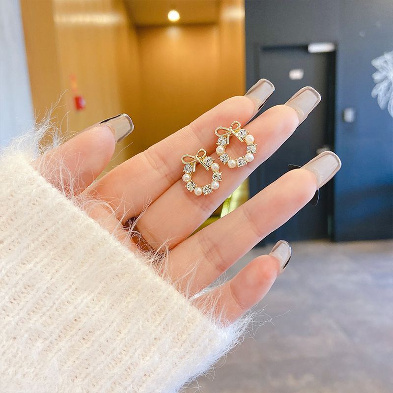 Orecchini alla moda alla moda di nicchia dal design elegante e di alta qualità, per le donne, da mercato notturno_voghion.com