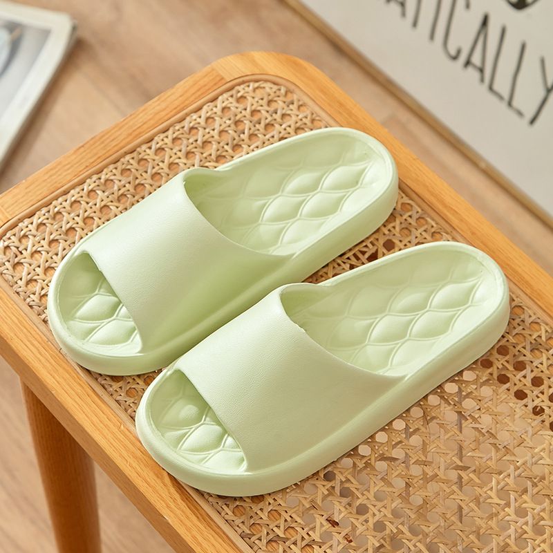 2024 New Style Men's Summer Outdoor Home Non-Slip Slippers With Cushioning For Men_voghion.com