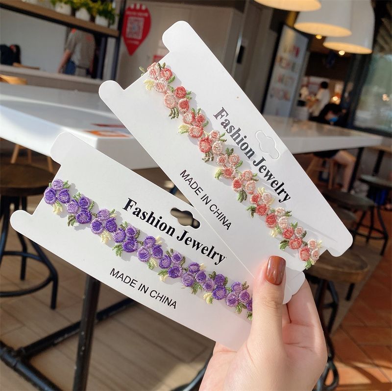 2025 Nuovi arrivi Collana pendente in pizzo da donna con ricami e fiori_voghion.com