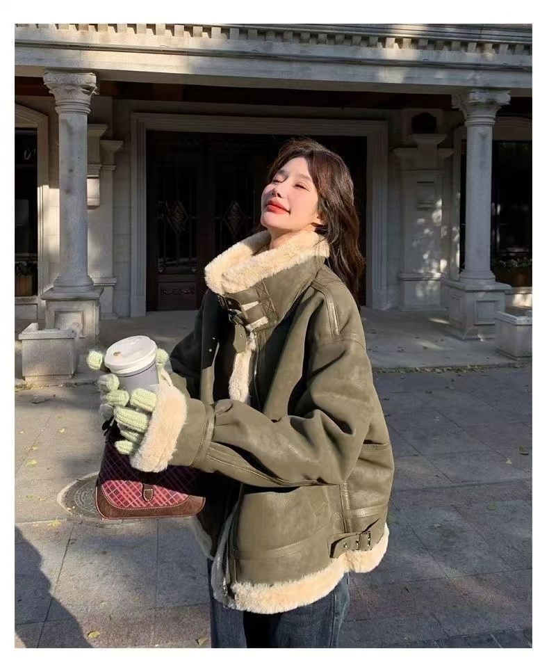 Green Suee Motorcycle Lamb Wool Coat For Women, Autumn Winter 2024, High-En Thickene Stan Collar Sheepskin_voghion.com