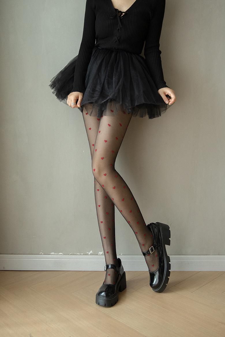 Calze di seta rosse avvolte a forma di piccolo cuore, snellenti, sexy e penetranti, in jacquard 2024, calzini neri da tuta_voghion.com