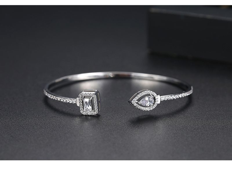 Women's Jewelry Open Bangle Bracelet With Zircon, Geometric Design, Elegant And Minimalist For Party Gift Temperament Simple Banquet Hand Jewelry Gift_voghion.com