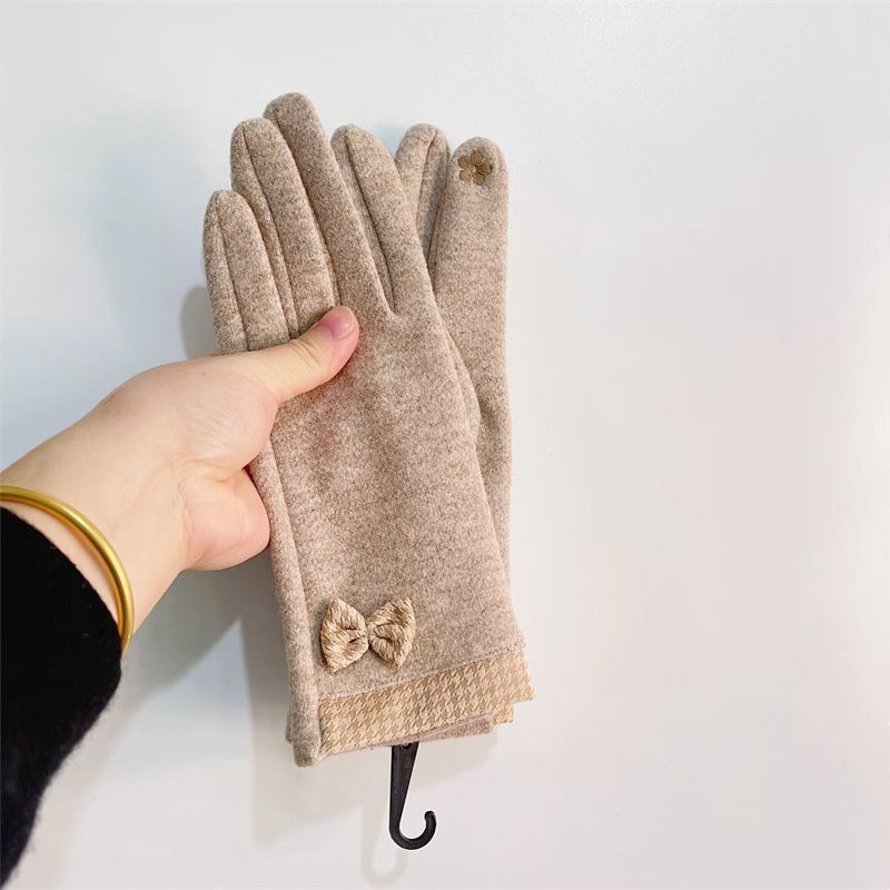 Cashmere gloves for women to keep warm cool in winter, simple cycling windproof, Korean version cute and versatile,_voghion.com
