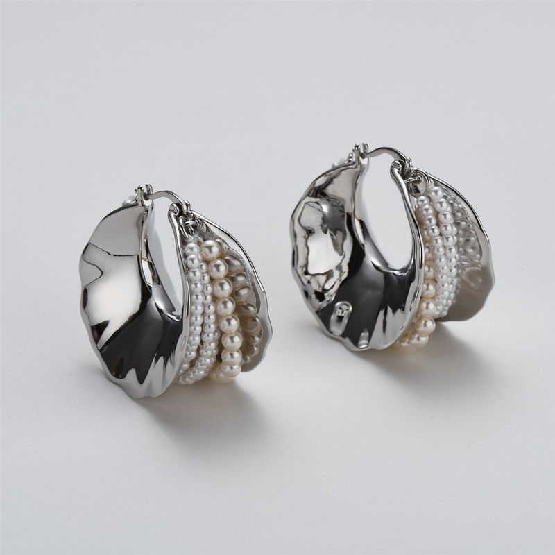 Women's Jewelry - Geometric Silver Textured Pearl Hoop Earrings, Minimalist Statement Earrings For Women, Fashionable And Elegant_voghion.com