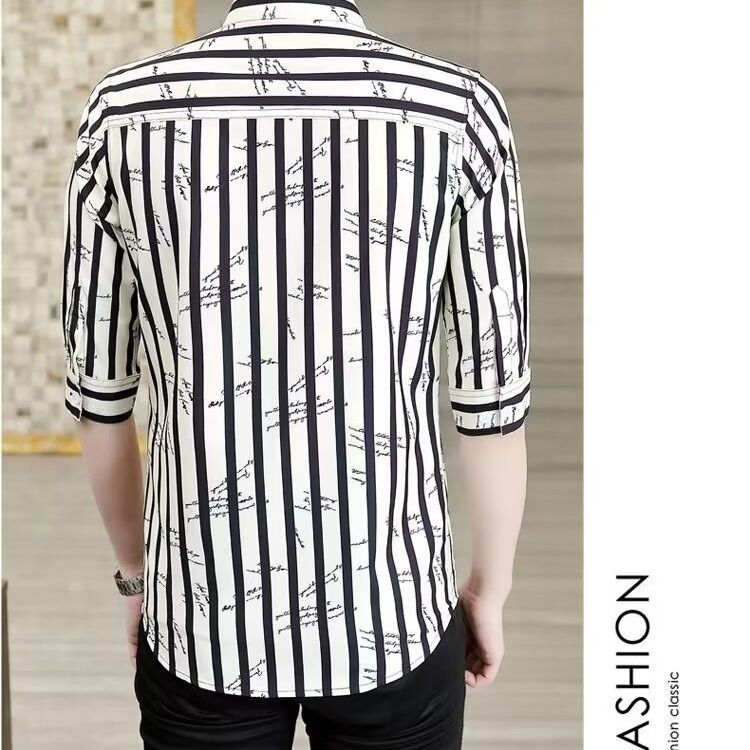 Camicia a fiori a maniche corte 7/4 da uomo in seta di ghiaccio con stampa a righe e picchio estivo alla moda 2024_voghion.com