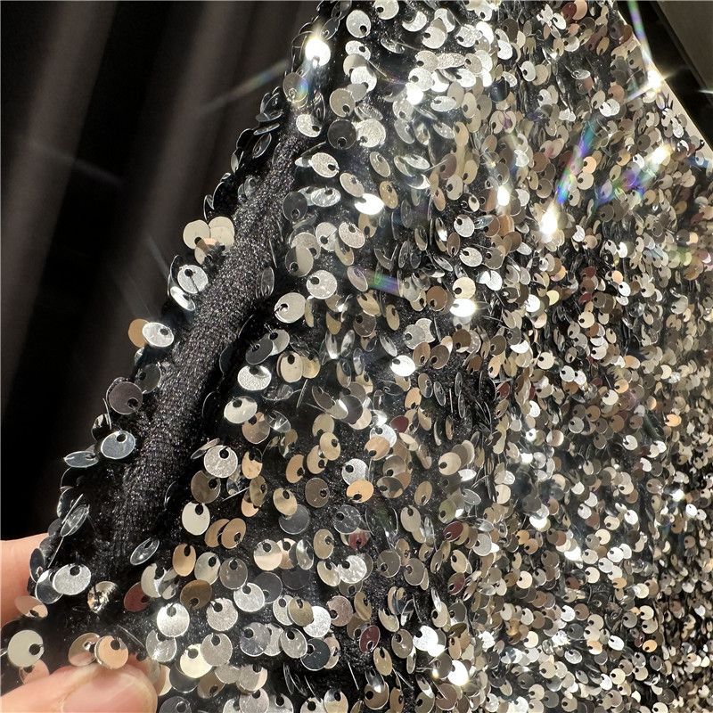 Autumn New Full Sequin Shiny Heavy Zipper Nightclub Socialite Three-Quarter Shorts Hot Pants For Women_voghion.com