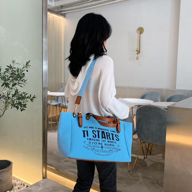 Yogodlns Mode Canvas Handtas en Portemonnee Vrouwelijke Schoudertas met grote capaciteit Letter Design Crossbody Tas Casual Totes Bag Bolsa_voghion.com