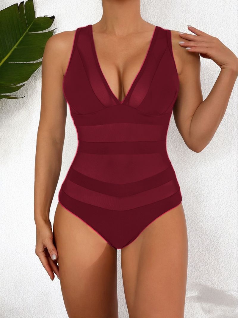 Roupas femininas quentes e sensuais, maiô slim com decote profundo_voghion.com