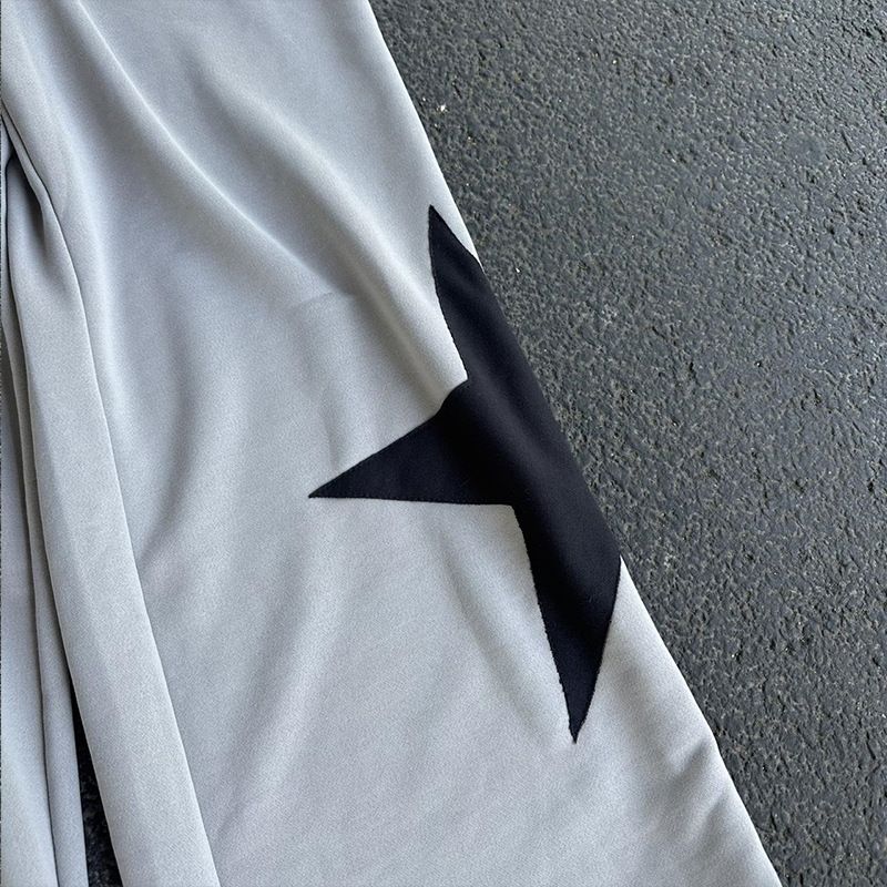 Y2K Streetwear Distressed Flare Pants met sterpatches - Hoog getailleerde polyester broek met wijde pijpen voor dames, punk-esthetiek, grijs_voghion.com