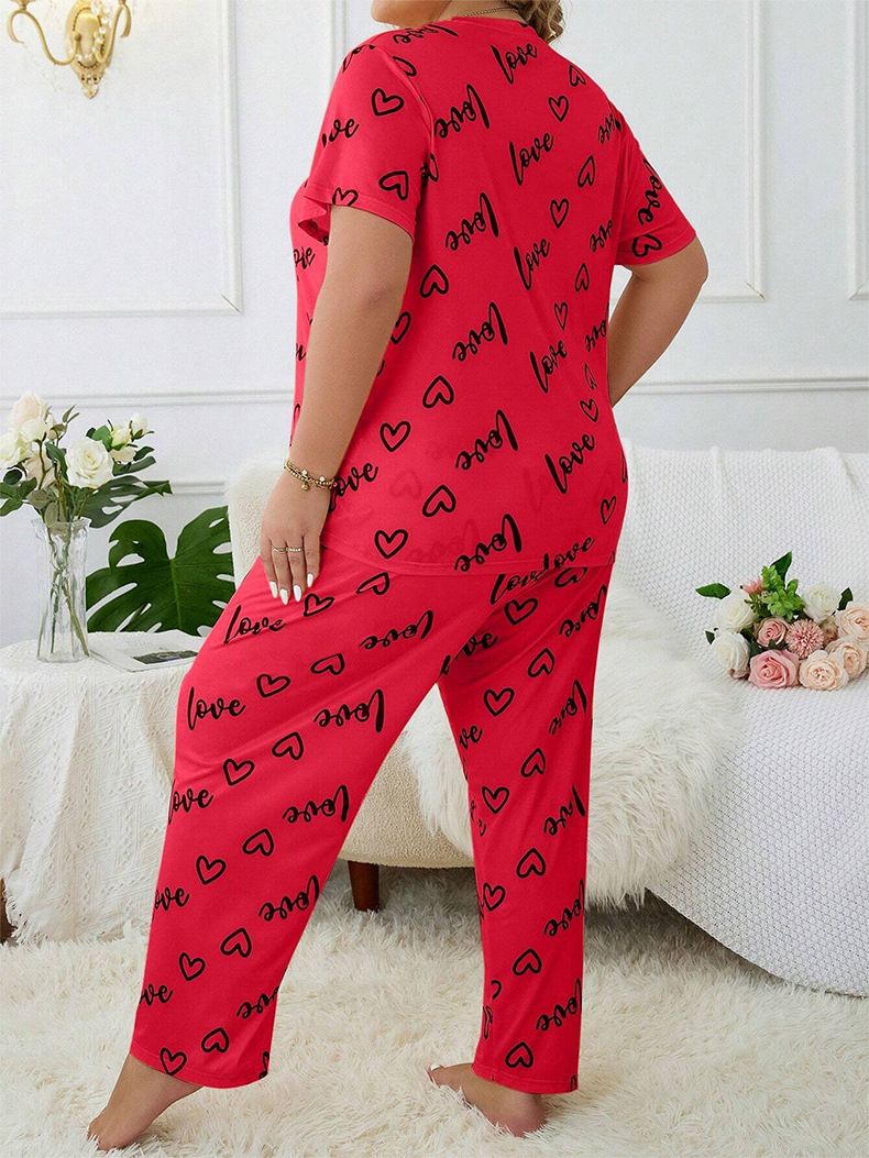 Kadınlar için İç Giyim ve Pijama tarzı ev giyim, büyük beden ve şişman aşk baskılı yuvarlak yakalı kısa kollu pantolon takımı_voghion.com