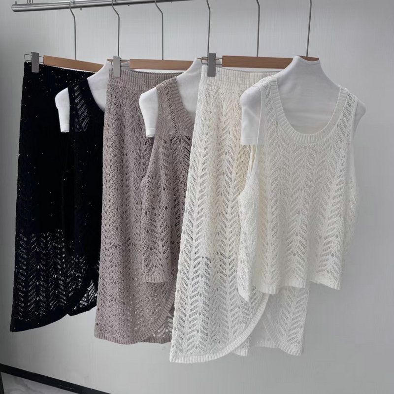 25 Spring Breeze Hollow Linen Set Nuovo stile da donna Versatile ed elegante canotta all'uncinetto + gonna di media lunghezza_voghion.com