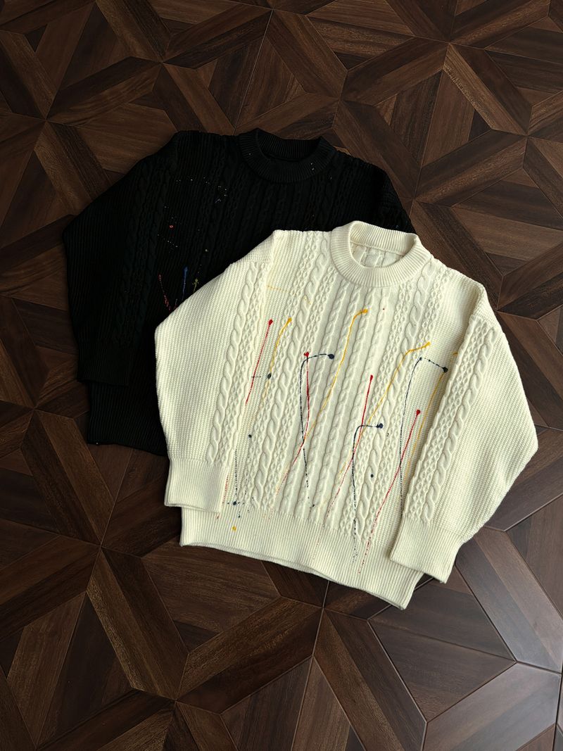Streetwear Graphic Sweater – Oversized Drop Shoulder Pullover With Artistic Print_voghion.com