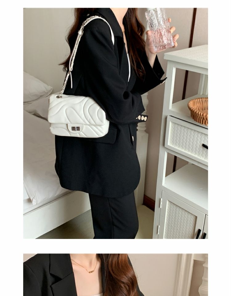 Square Chain With Embroidered Thread, Small Fragrant Wind Underarm Trendy Texture Bag, Summer Single Shoulder Crossbody_voghion.com