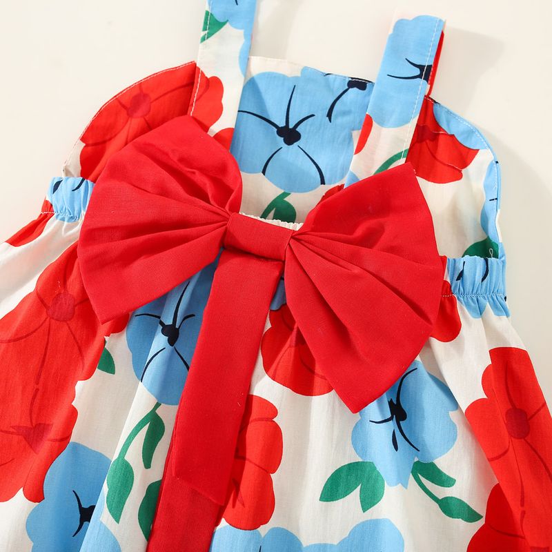 Vestito da bambina con fiocco sul retro e cappuccio con grande fiore_voghion.com