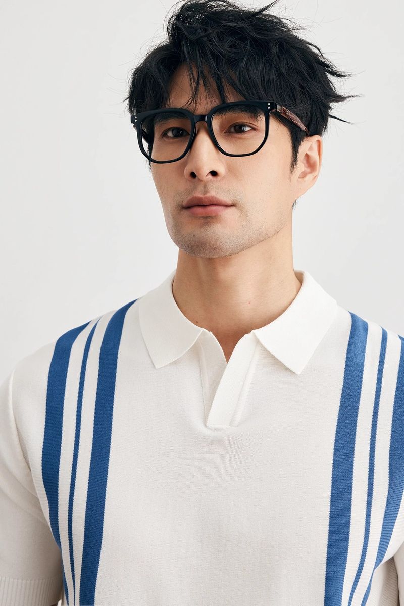 Męska koszulka polo z dekoltem w serek, krótkim rękawem, dzianinowy sweter męski w paski, dopasowany kolorystycznie, dopasowany krój, biznesowy, lodowy jedwab, oddychający, modny_voghion.com