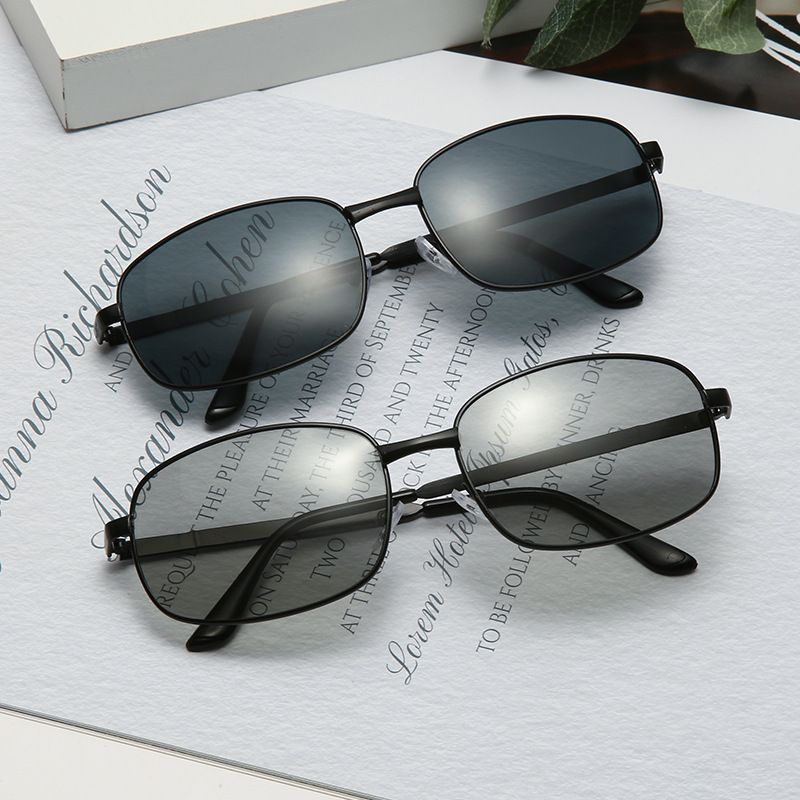 New Men's HD Photochromic Polarized Glasses Frame UV Protection Driving Fishing Sunglasses_voghion.com