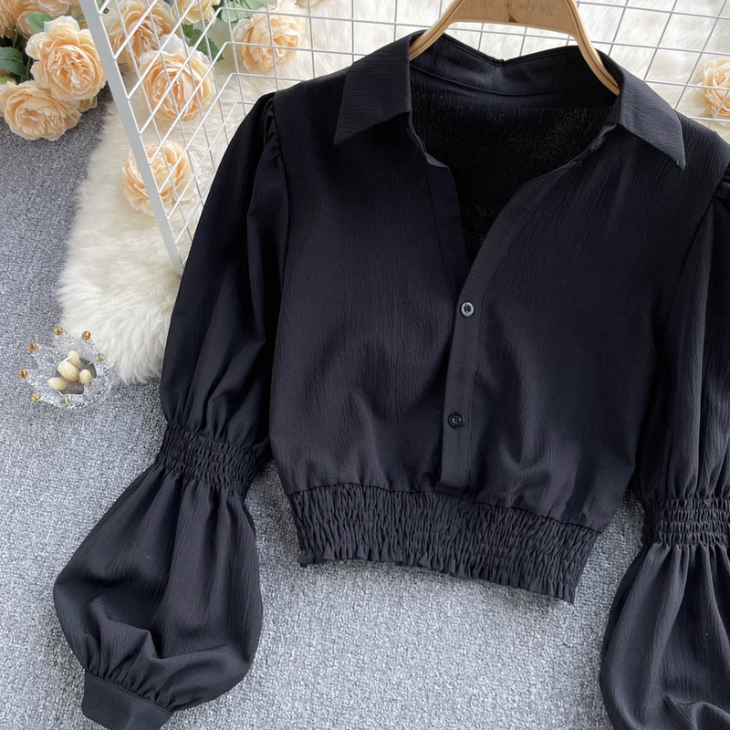 Camicie da donna con maniche a sbuffo, camicie sciancrate, corte, chic, eleganti, belle, eleganti, bianche_voghion.com