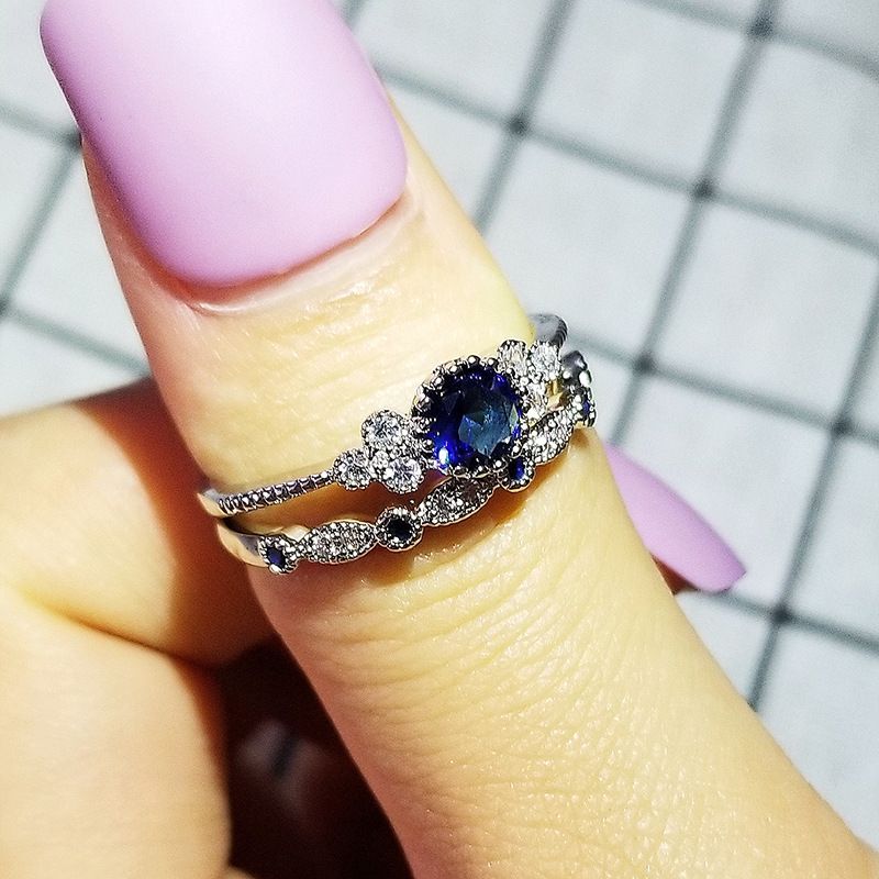 Zirkon-Damenring verkupfert mit grünem und blauem Kombinationsring mit einem Gewicht von Jin r5721_voghion.com