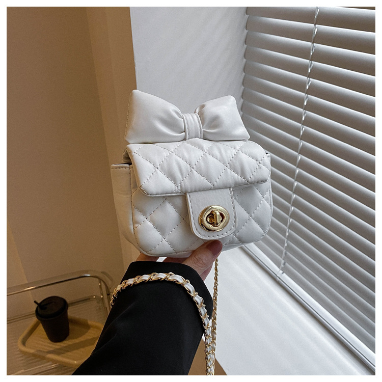 Texture 2024 New and Fashionable Chain Crossbody Spring/Summer Small Bowknot Mini Mouth Red Bag_voghion.com