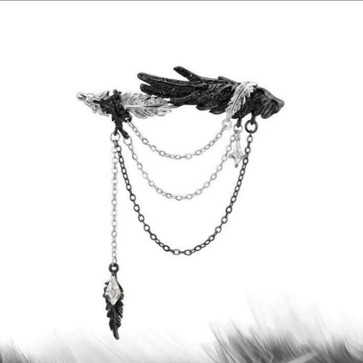 Spilla con piuma di nicchia, accessorio per abito in stile scuro di alta qualità, pezzo coordinato_voghion.com