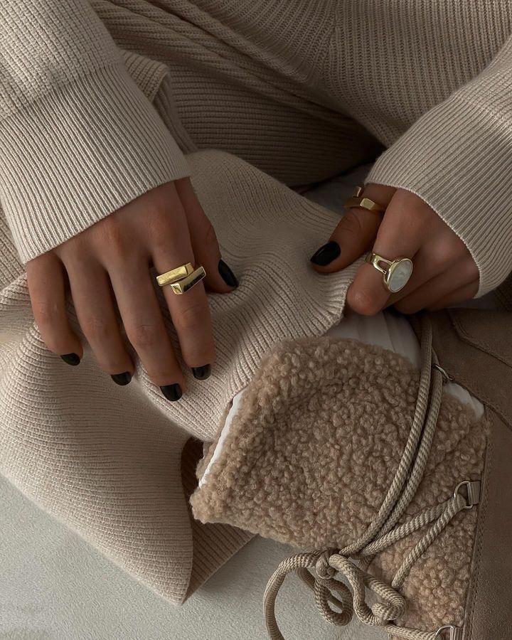 Women's High-Neck Knit Sweater & Pants Set - Long Sleeve Solid Color Lounge Outfit, Elegant Two-Piece Ensemble (Black/Beige, S/M/L/XL)_voghion.com