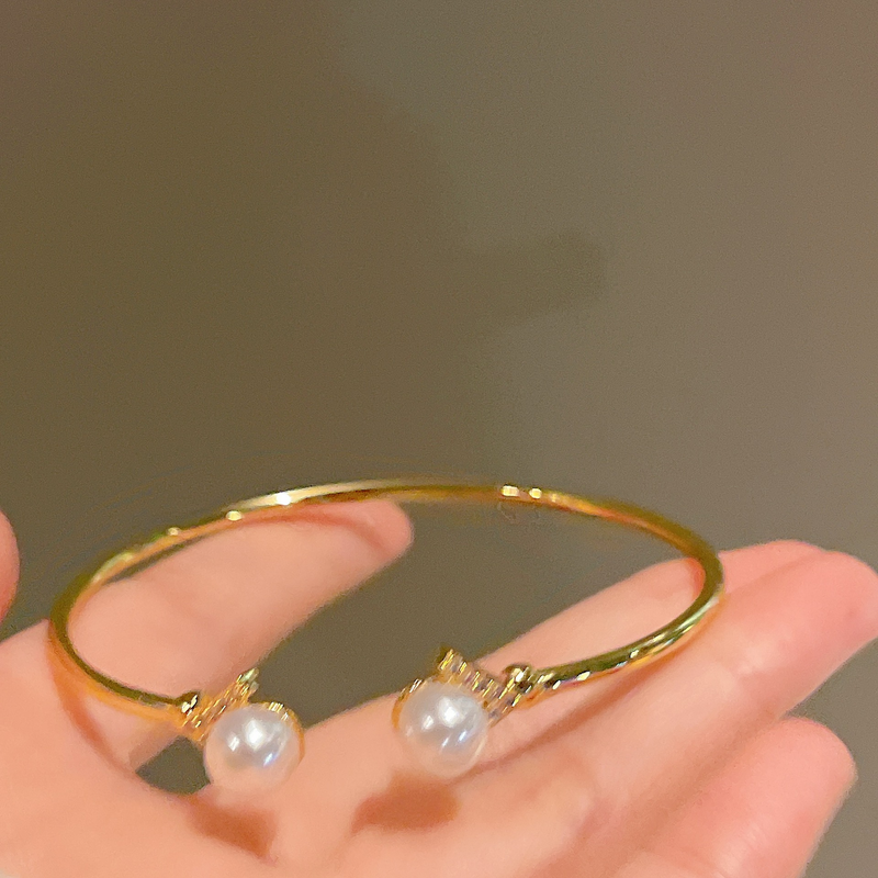 Pulsera de perlas con microincrustaciones de 6 cm de estilo elegante blanco JOJO ACC si es una pulsera de joyería_voghion.com