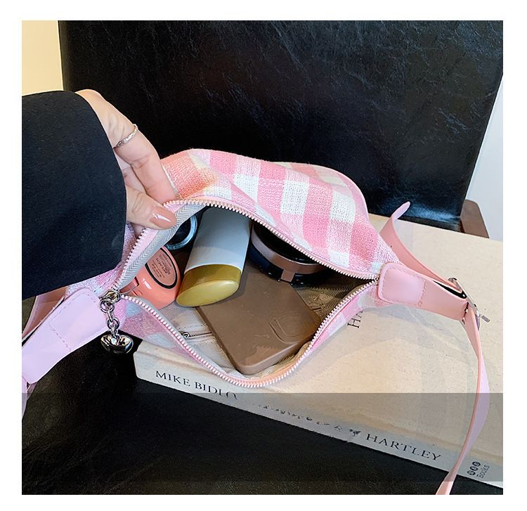 Large-Capacity Canvas Fall/Winter 2025 New Shoulder Bag Crossbody Bag Plaid Dumpling Bag_voghion.com