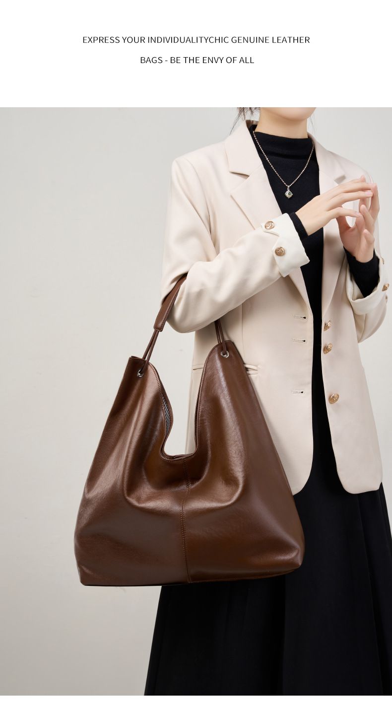 Nuova borsa tote in pelle bovina conciata al vegetale, versatile, capiente e versatile, con una sola spalla, ideale per i pendolari._voghion.com