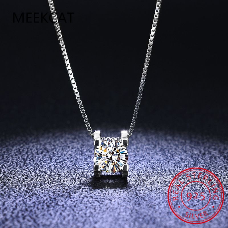 Collana con ciondolo quadrato in vera moissanite di moda, colore D, diamanti da laboratorio VVS1, argento sterling per donna, gioielli raffinati da sposa PE032_voghion.com