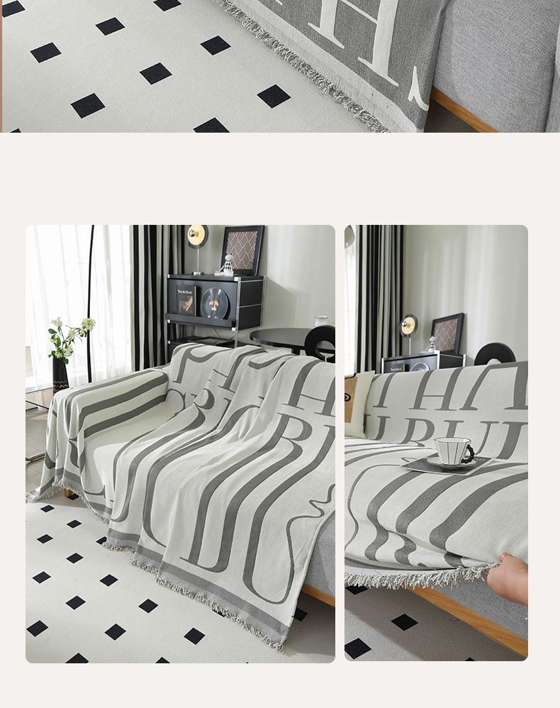 Luxury Non-Slip Geometric Sofa Cover With Cat Scratch Protection - Full Coverage Sofa Protector In Modern Striped Design, 180 * 460cm_voghion.com