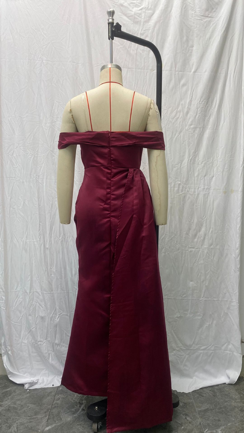 Natale Ringraziamento Halloween San Valentino 2025 Banchetto Spacco Alto Sexy Host Monospalla Snellente Festa Abito da Sera_voghion.com