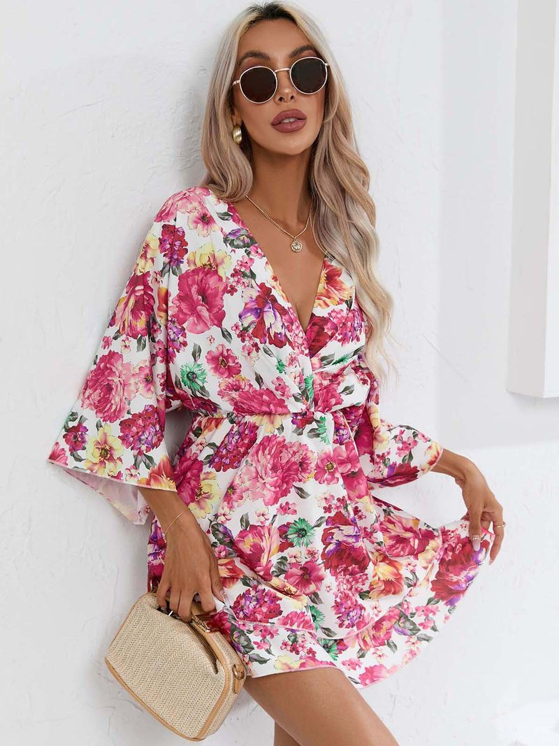 Abito estivo da donna con scollo a V profondo e maniche a sette quarti stampato_voghion.com