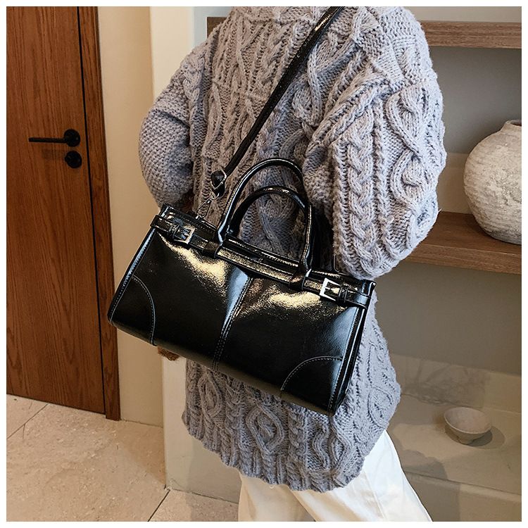 Borsa a tracolla in pelle di colore Hit 2025 New Tide con cintura semplice e grande capacità_voghion.com