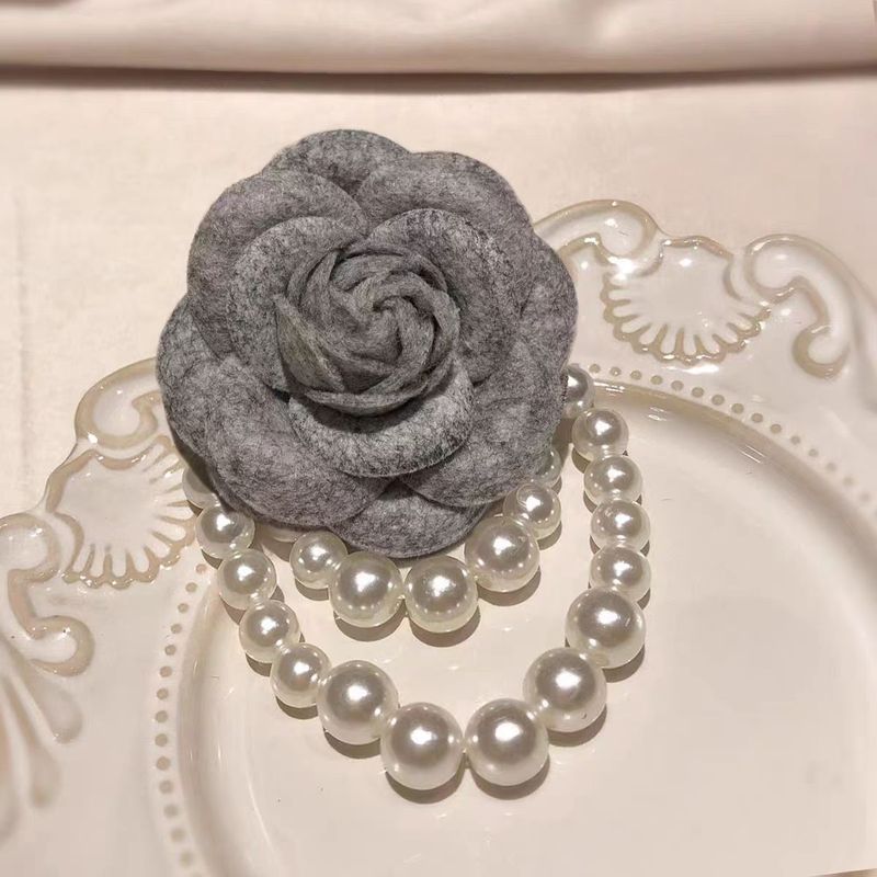 Korean Version Handmade Camellia Small Fragrance Style Brooch Black White Gray Flower Vintage Pin Suit Sweater Accessory_voghion.com
