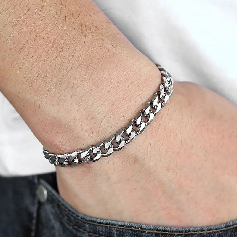Trendy Hip-Hop Cuban Chain Unisex Street Fashion Titanium Men's Stainless Steel Six-Sided Polished Bracelet_voghion.com