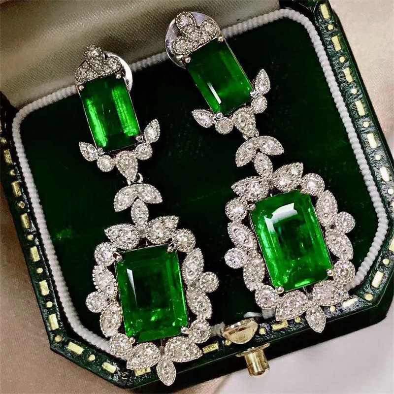 Cao Shis nye luksusinnlagte smaragdprinsesse firkantede diamantøreringer for forlovelsesbankett øredobber og øredobber for kvinner_voghion.com