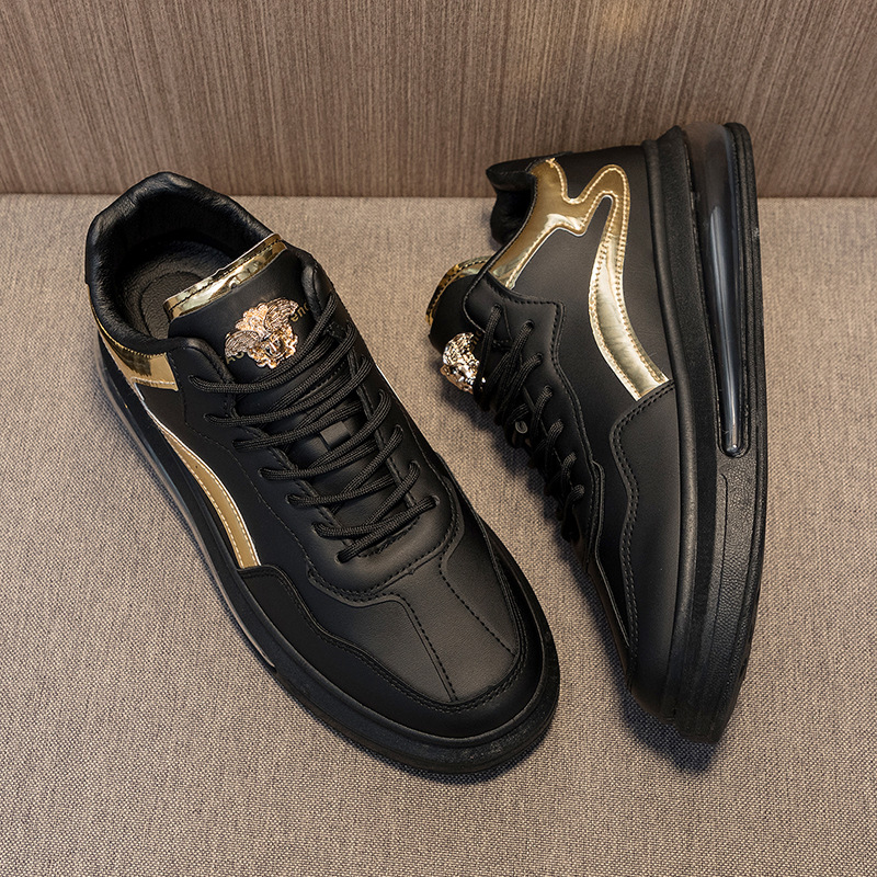 Neue Luftpolsterboden-Herrenschuhe, weiße Brettschuhe, trendige All-Match-kleine weiße Schuhe, dicker Boden, innere Erhöhungsschuhe, Frühlings-Freizeitschuhe für Männer_voghion.com