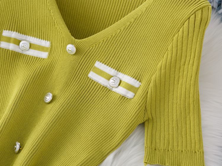 Abito in maglia con scollo a V da donna, snellente e con gonna snellente per fianchi, alla moda ed elegante, monopetto, lavorato a maglia_voghion.com