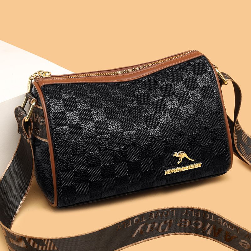2024 New Women's Soft Leather Shoulder Fashion Wide Strap Plaid Embossed Practical Large Capacity Pillow Bag_voghion.com