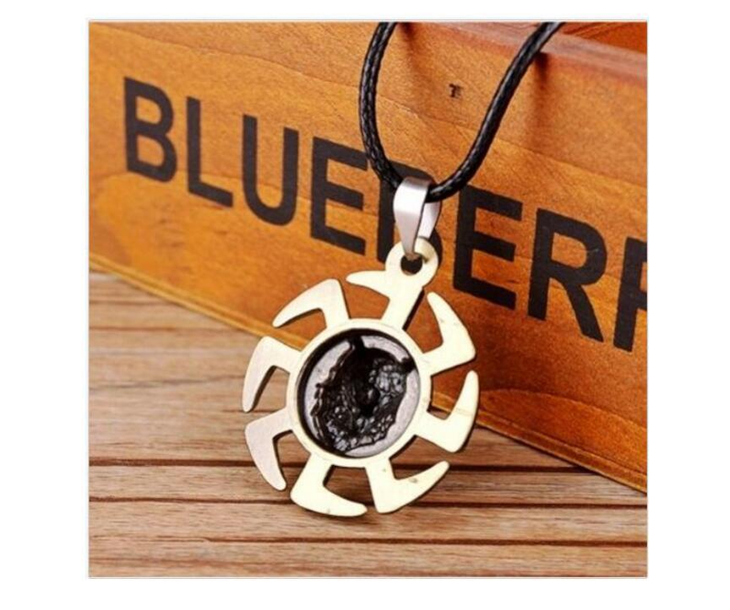 Men Wolf Head Viking Black Rope Pendant Necklaces for Women Steel Wheel Pendant Amulet Metal Jewelry Unisex_voghion.com