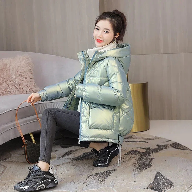 2023 nowych kobiet kurtka zimowa błyszcząca kurtka typu Parka luźny płaszcz podstawowy z kapturem bawełniane wyściełane kobiece parki kurtki studenckie_voghion.com